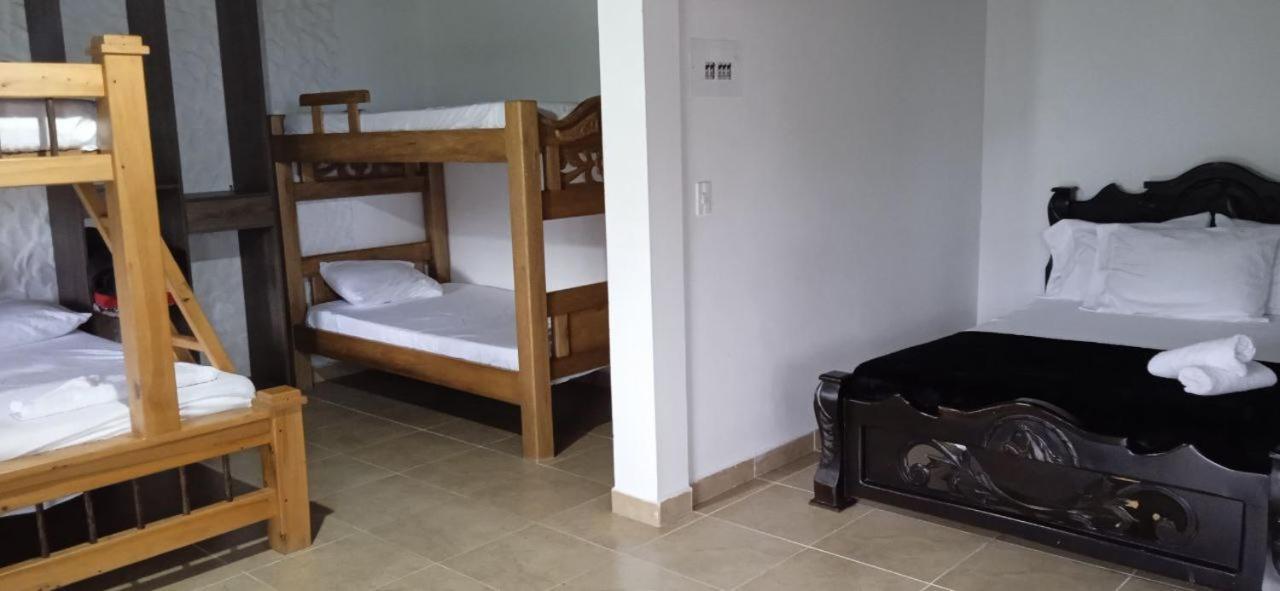 Hotel Estaciones Guatape Exterior photo