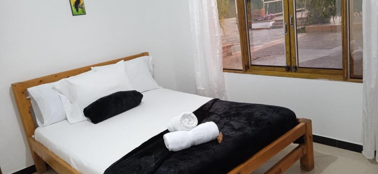 Hotel Estaciones Guatape Exterior photo